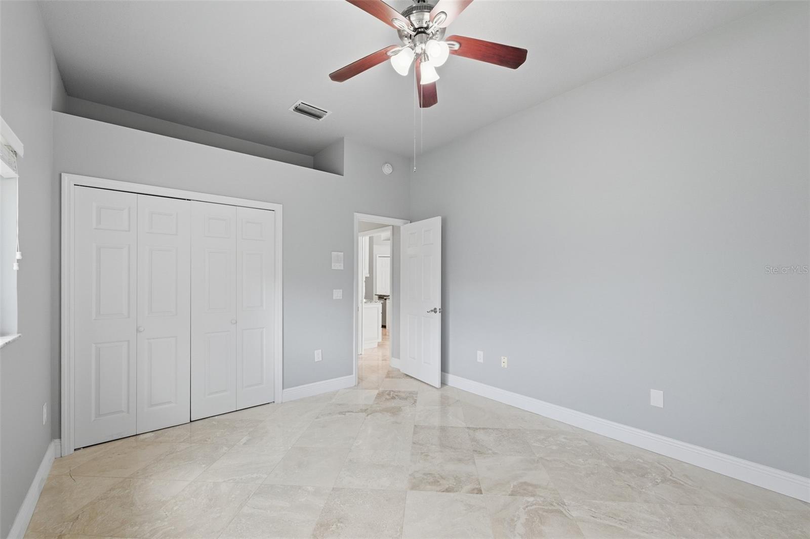 501 MANISHA PL — photo 18