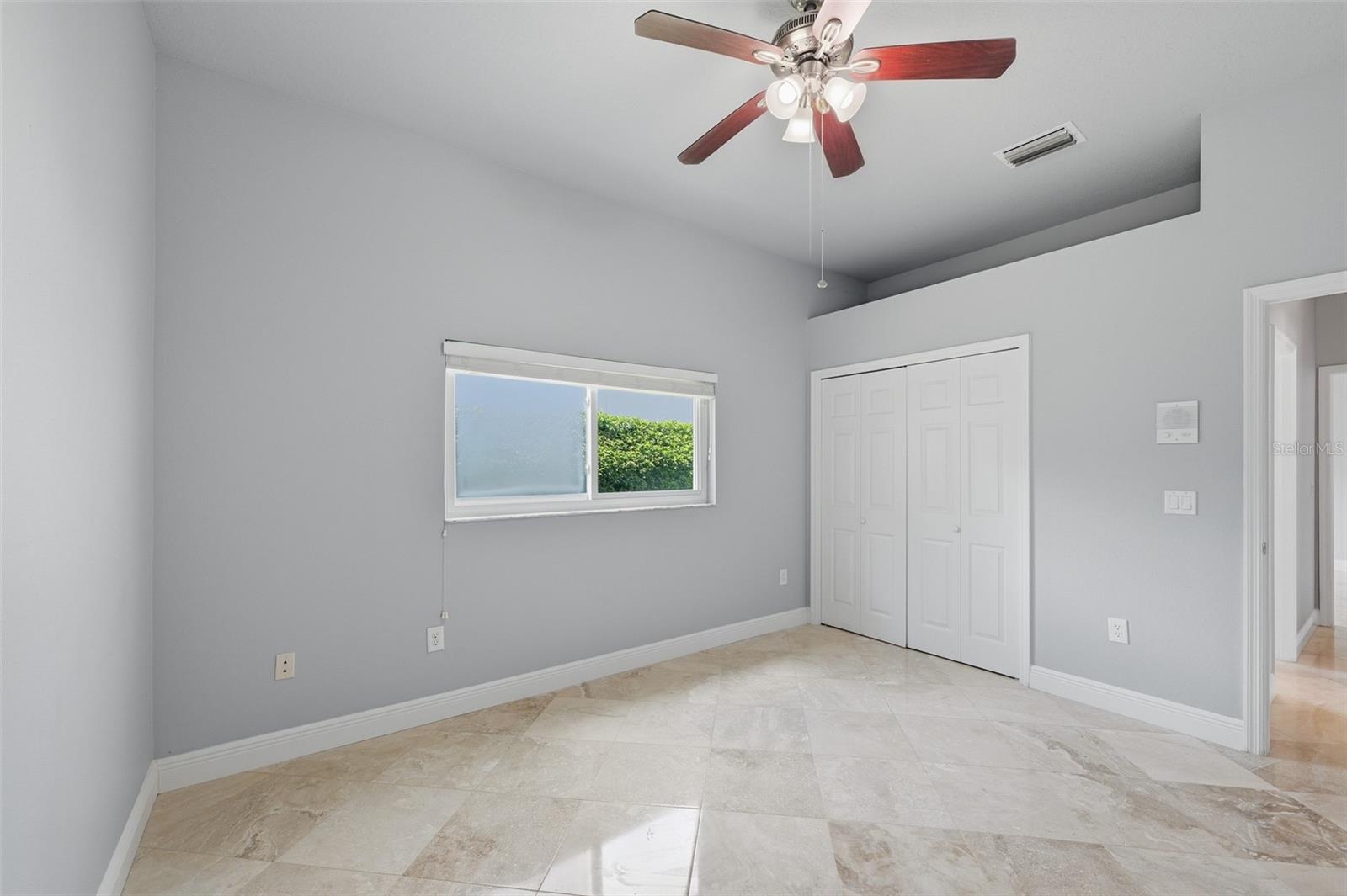 501 MANISHA PL — photo 17