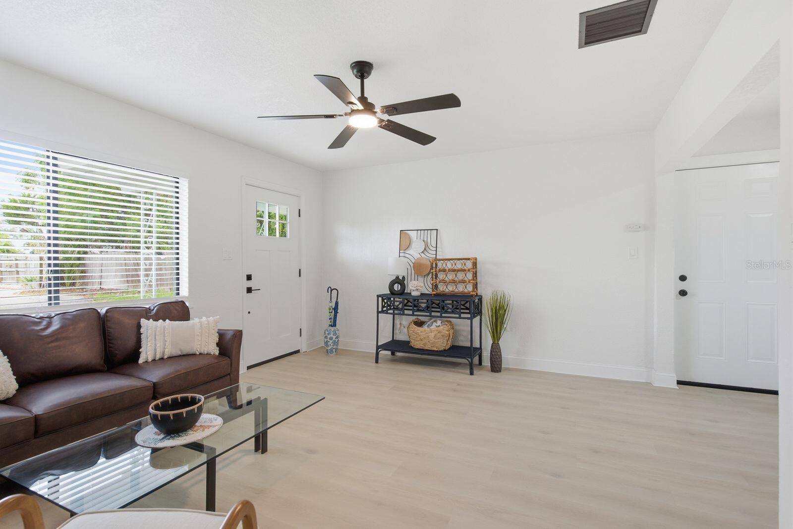 5307 BERKLEY RD — photo 8