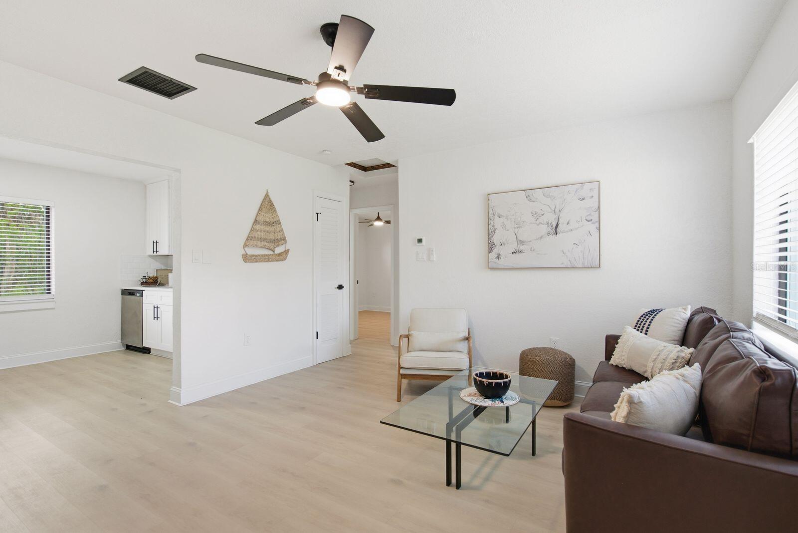 5307 BERKLEY RD — photo 5