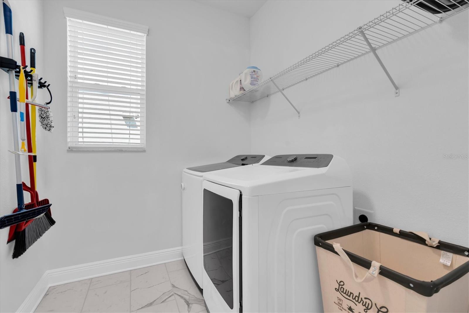 3060 CHAPIN PASS — photo 32