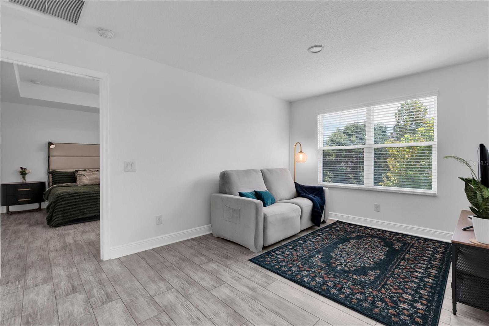 3060 CHAPIN PASS — photo 19
