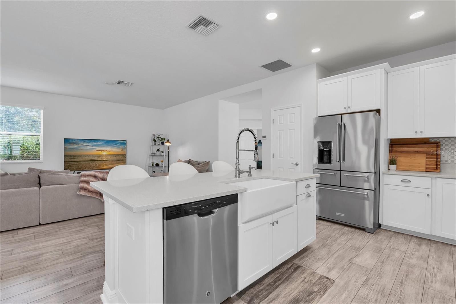 3060 CHAPIN PASS — photo 9