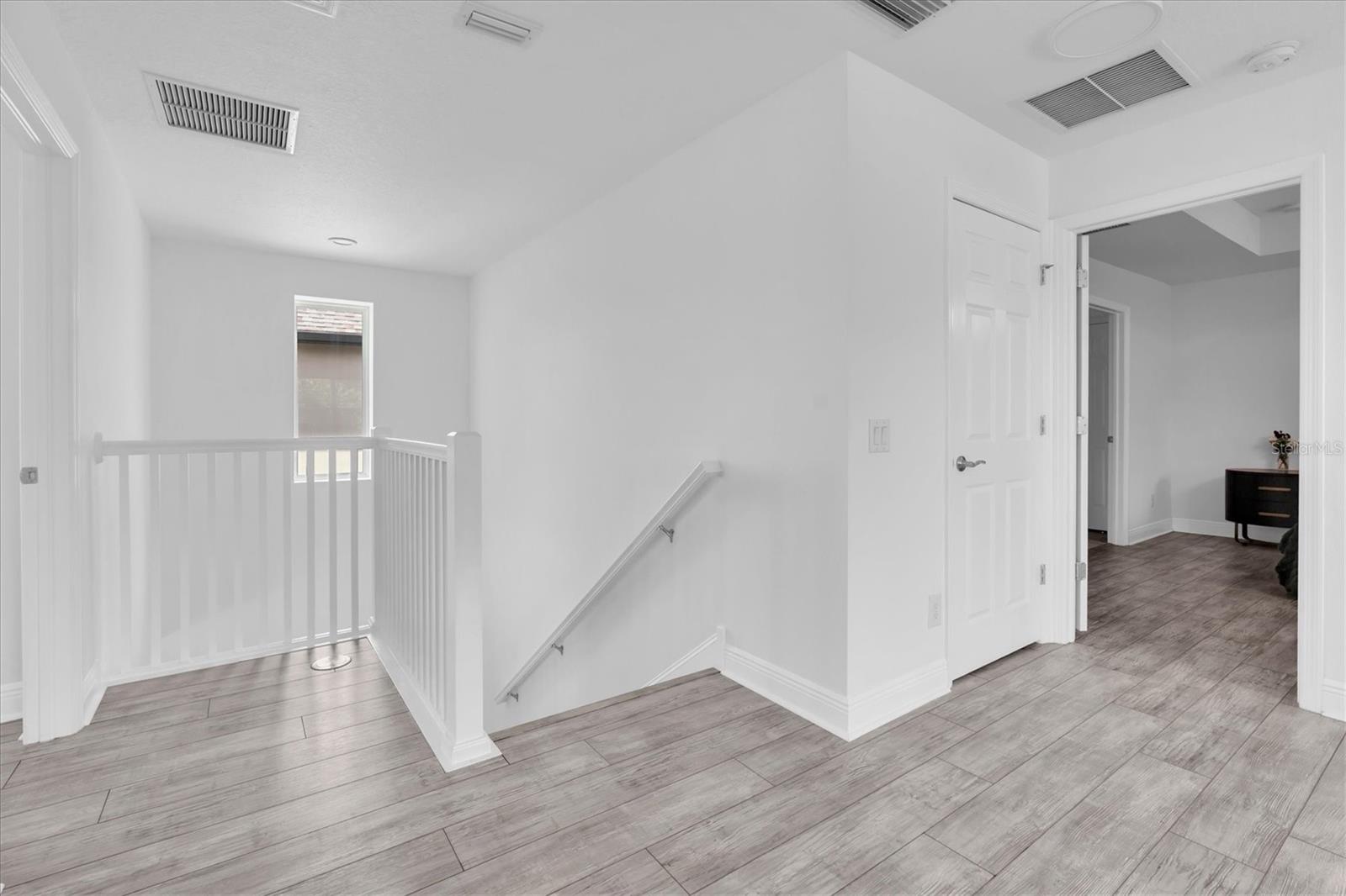 3060 CHAPIN PASS — photo 18