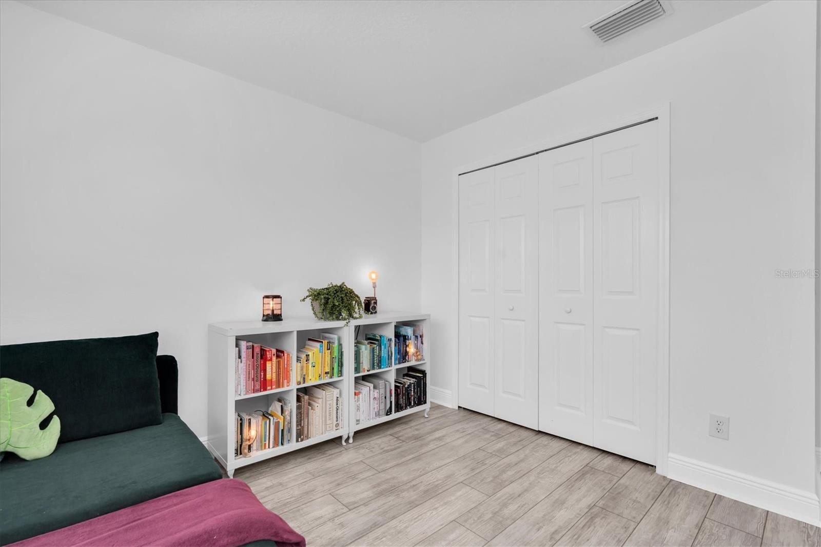 3060 CHAPIN PASS — photo 28