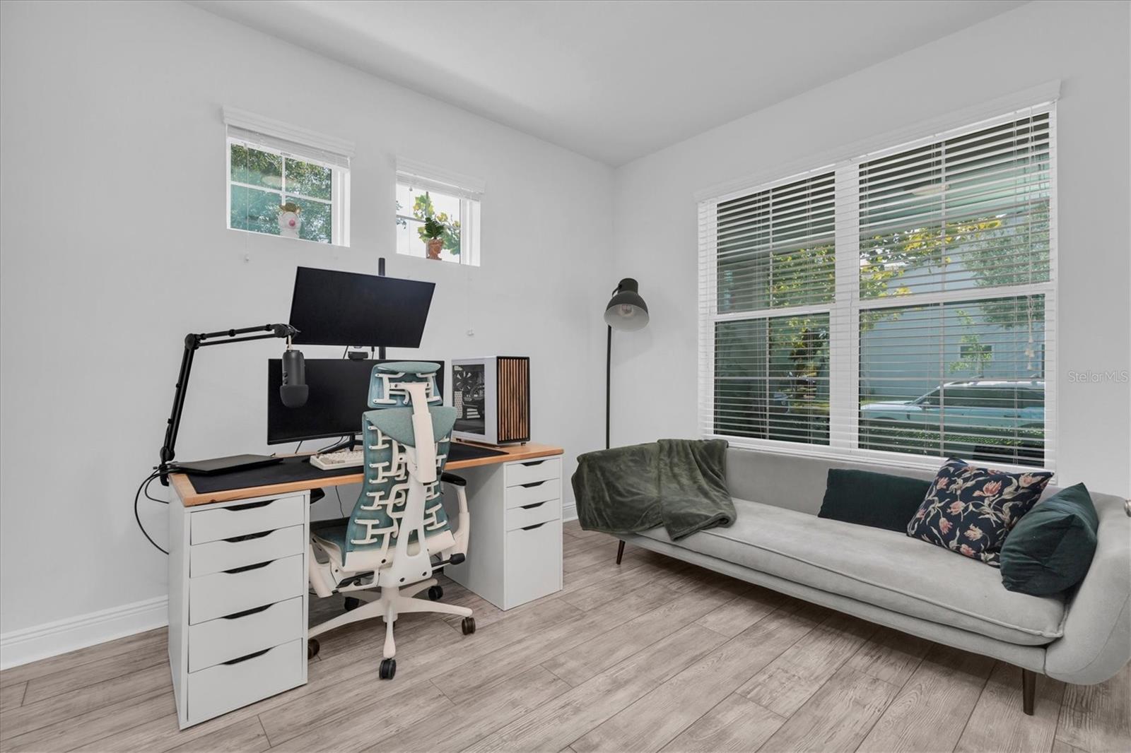 3060 CHAPIN PASS — photo 16