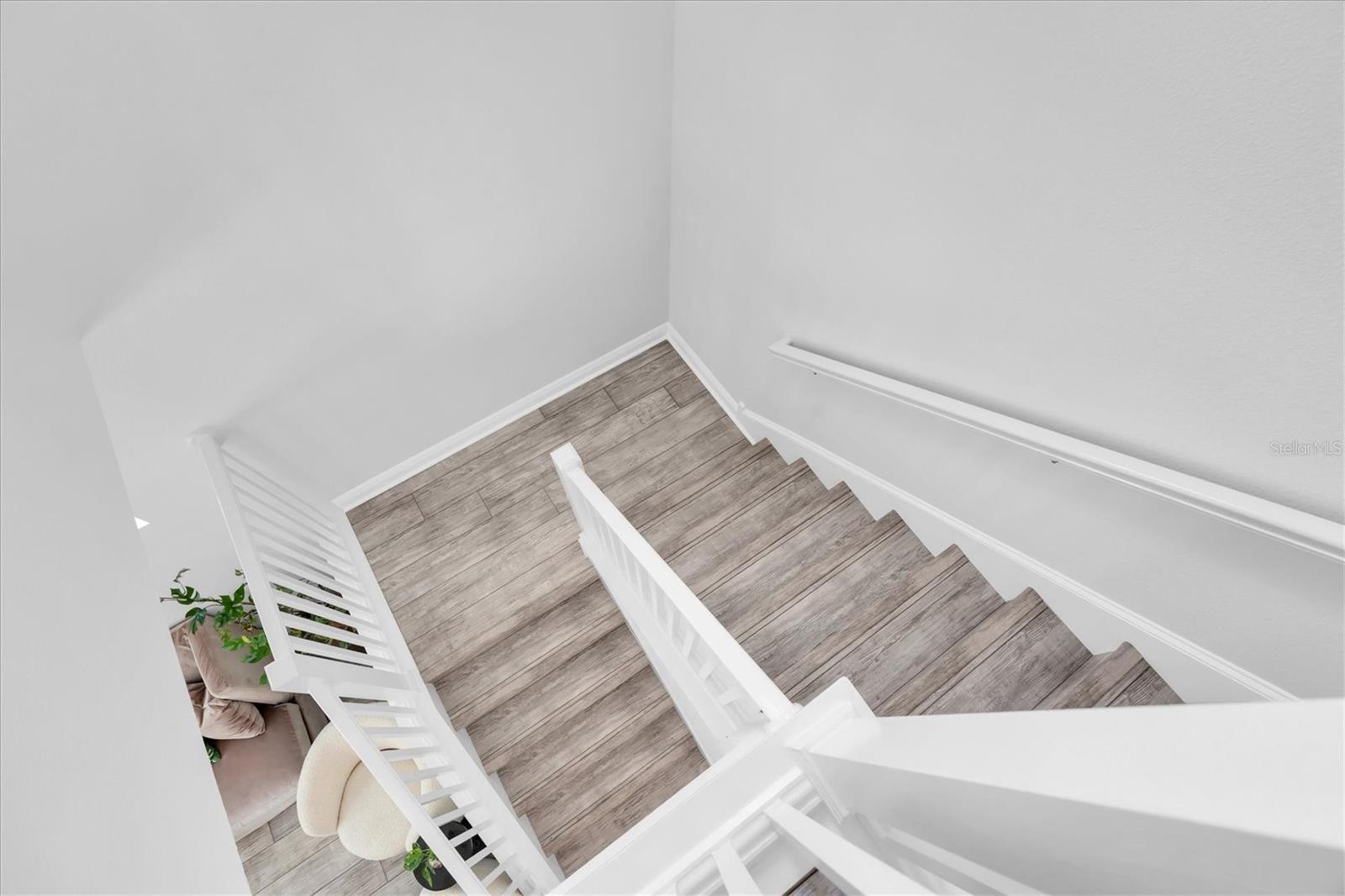 3060 CHAPIN PASS — photo 30