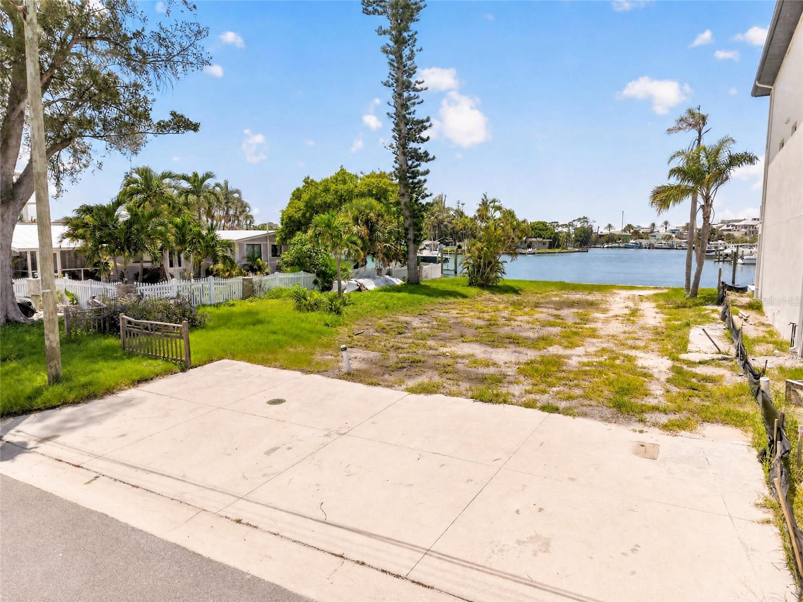 331 BOCA CIEGA DR — photo 2