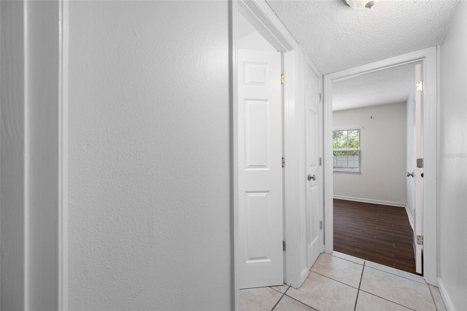 131 N MERCURY AVE #131 — photo 20