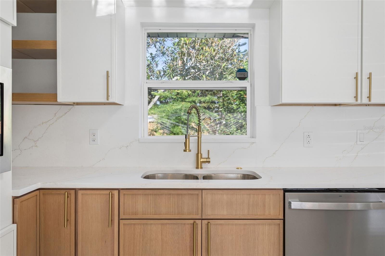 540 MILWAUKEE AVE — photo 8