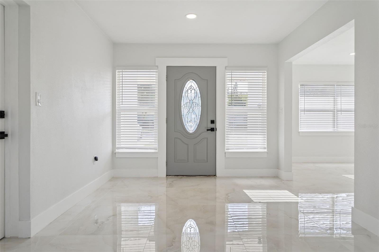 540 MILWAUKEE AVE — photo 2