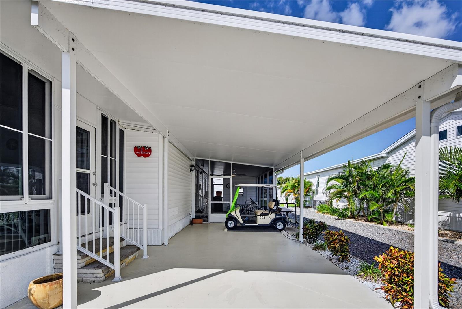 11 DEL PRADO DR — photo 30