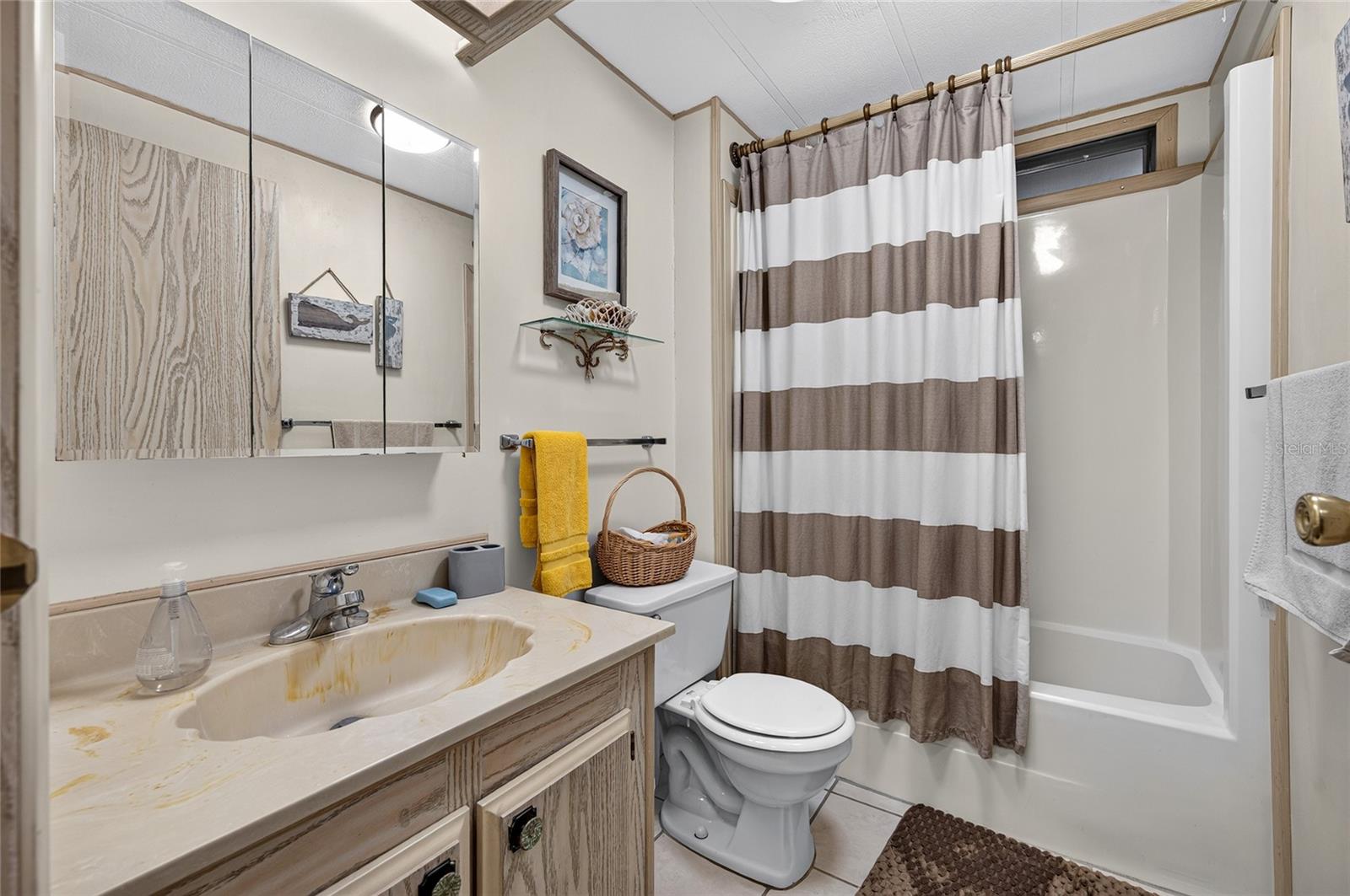 11 DEL PRADO DR — photo 23