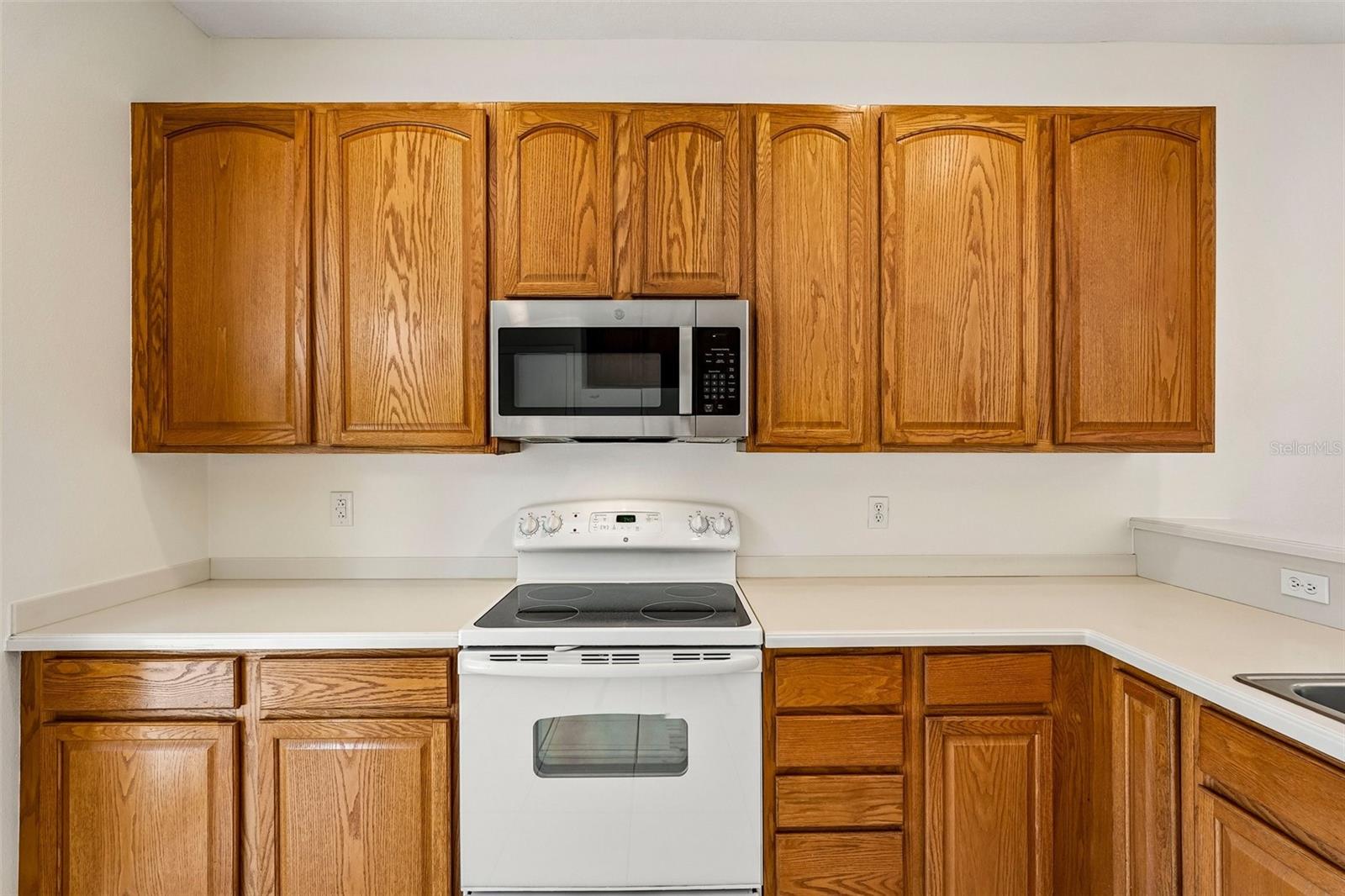 1468 DARYL DR — photo 12