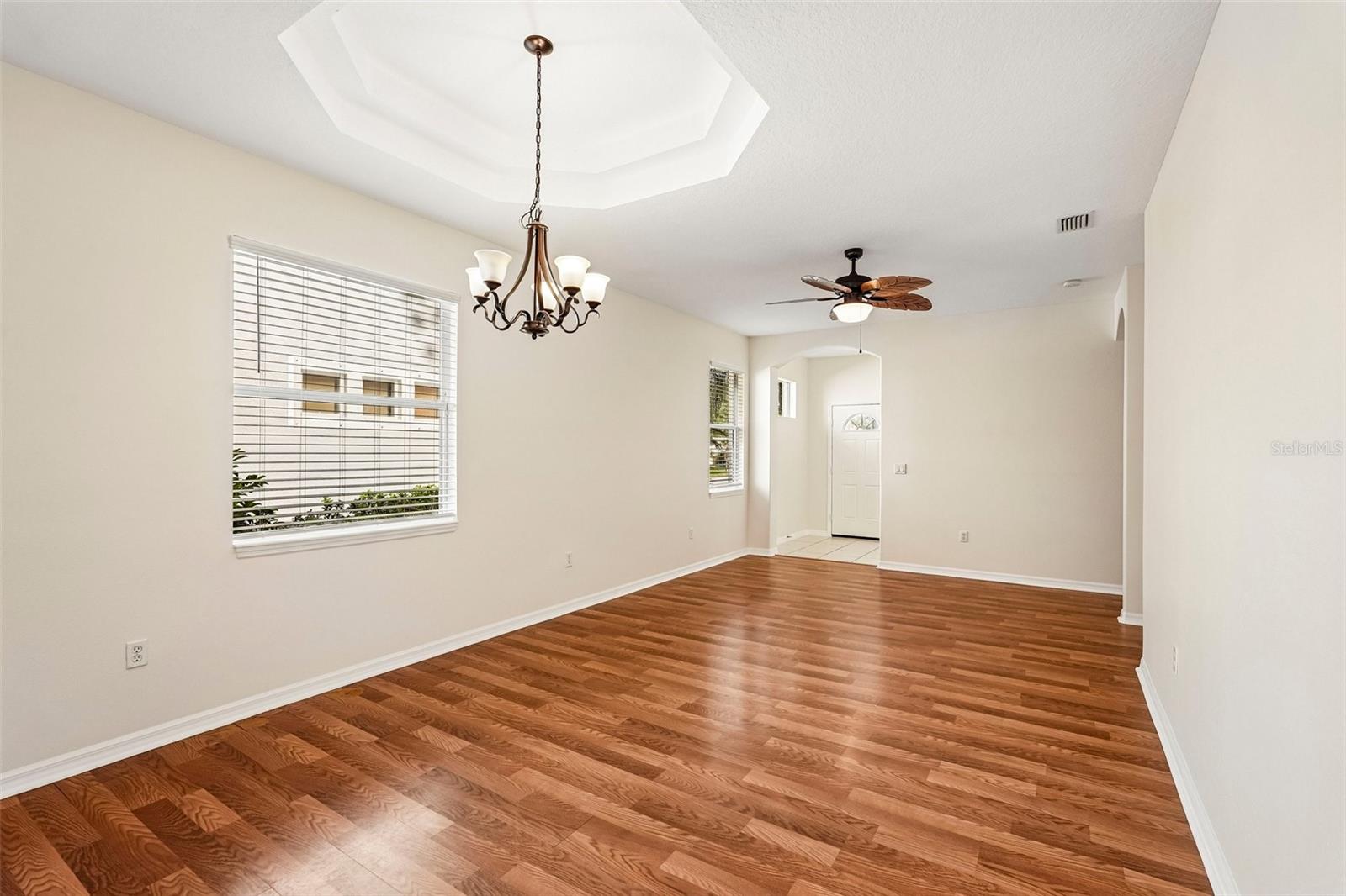 1468 DARYL DR — photo 10