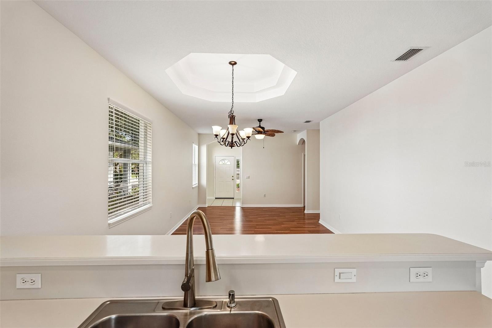 1468 DARYL DR — photo 13