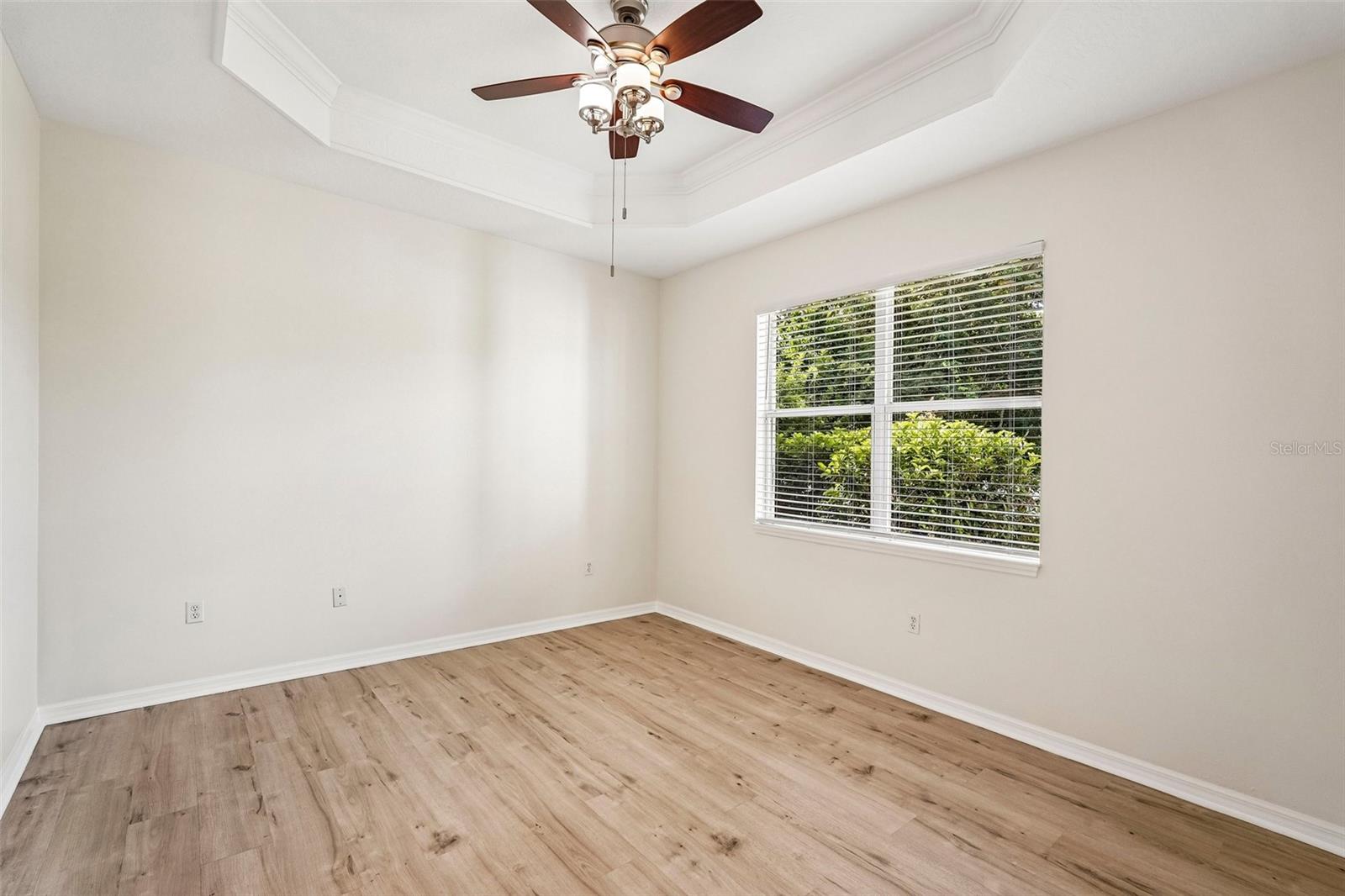 1468 DARYL DR — photo 23