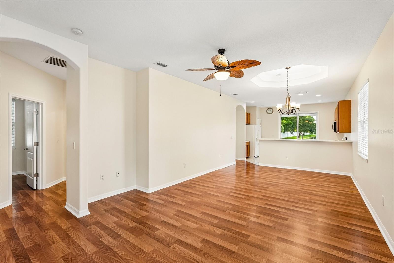 1468 DARYL DR — photo 7