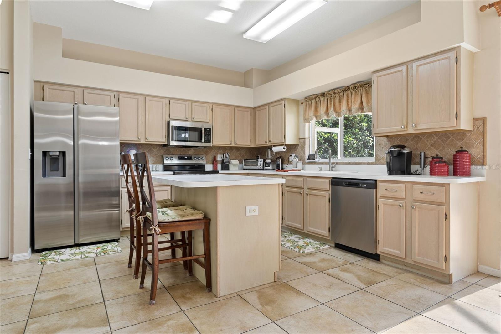 15611 SHOAL CREEK PL — photo 15