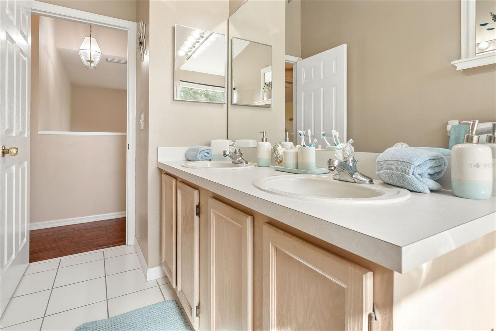 15611 SHOAL CREEK PL — photo 41