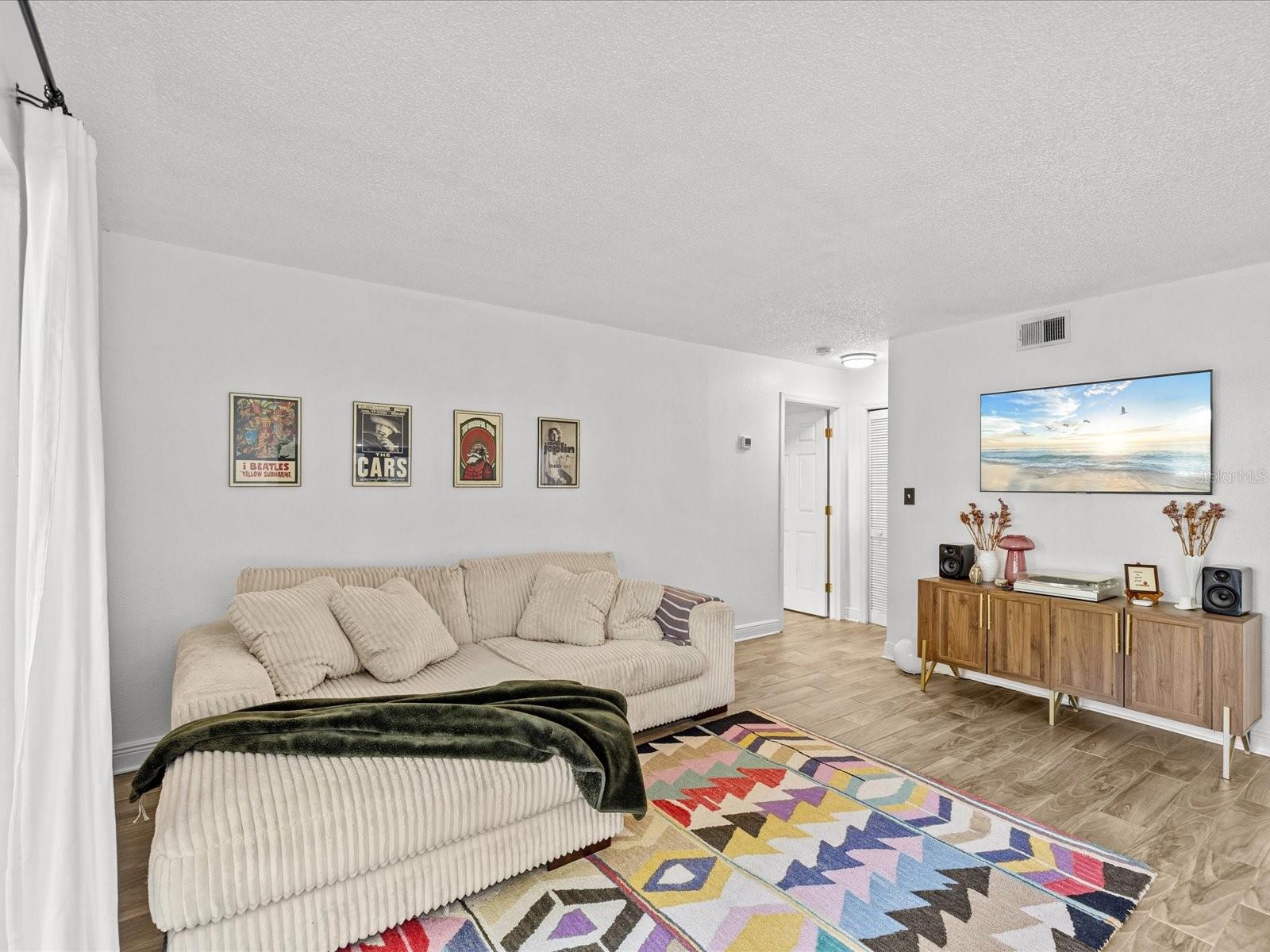 8653 MALLARD RESERVE DR #103 — photo 3