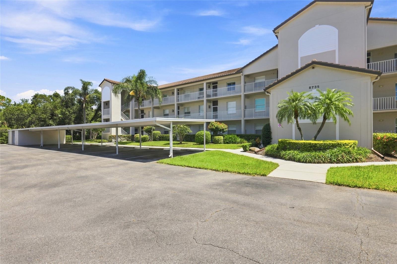 8735 OLDE HICKORY AVE #8304 — photo 4