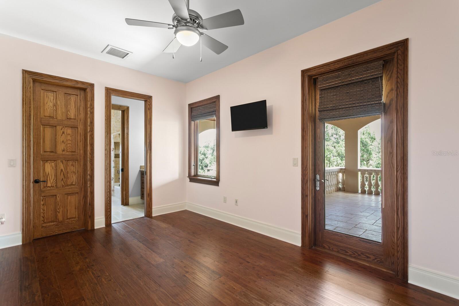 7850 FOUR PINES RD — photo 50