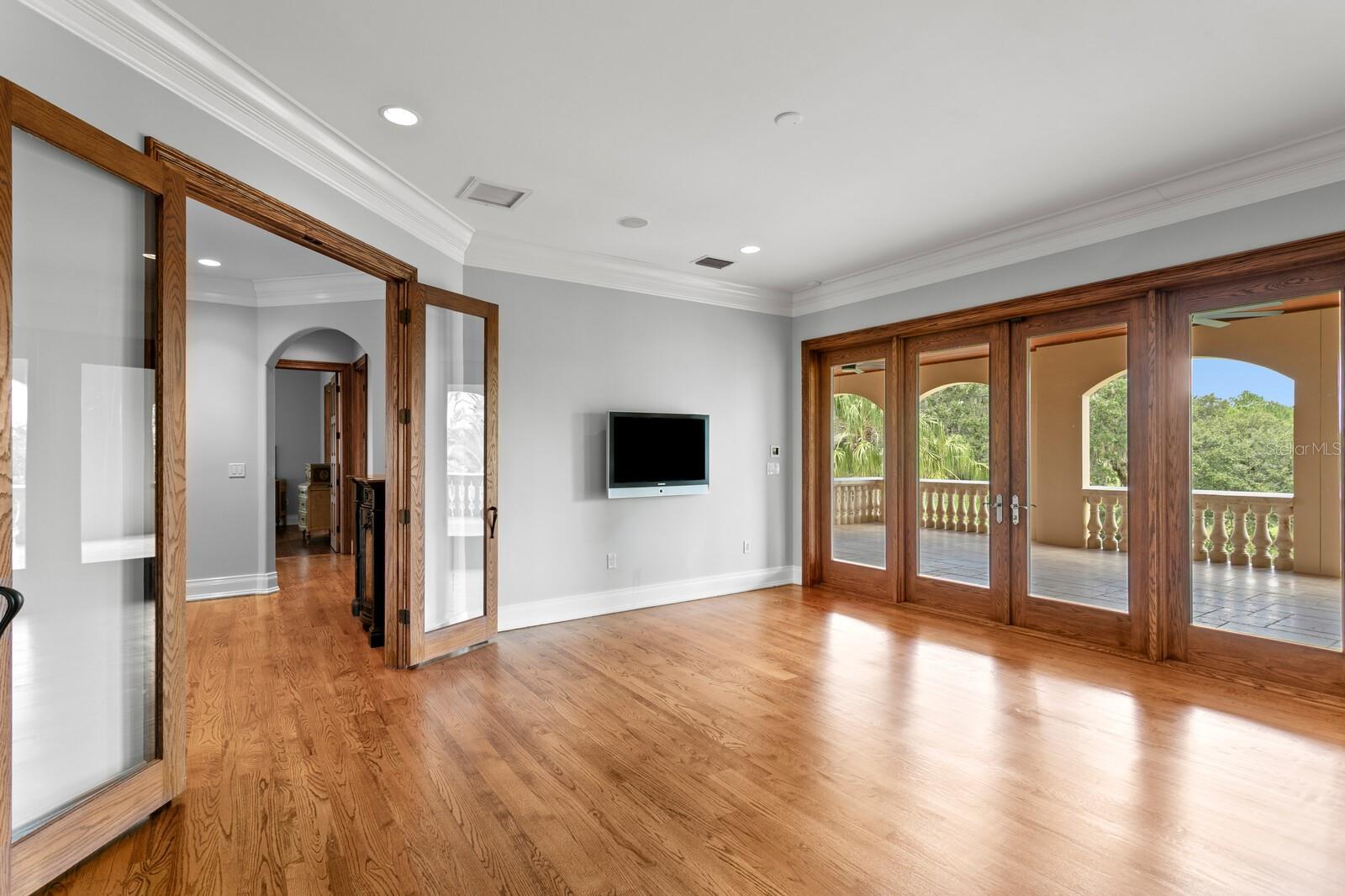 7850 FOUR PINES RD — photo 46
