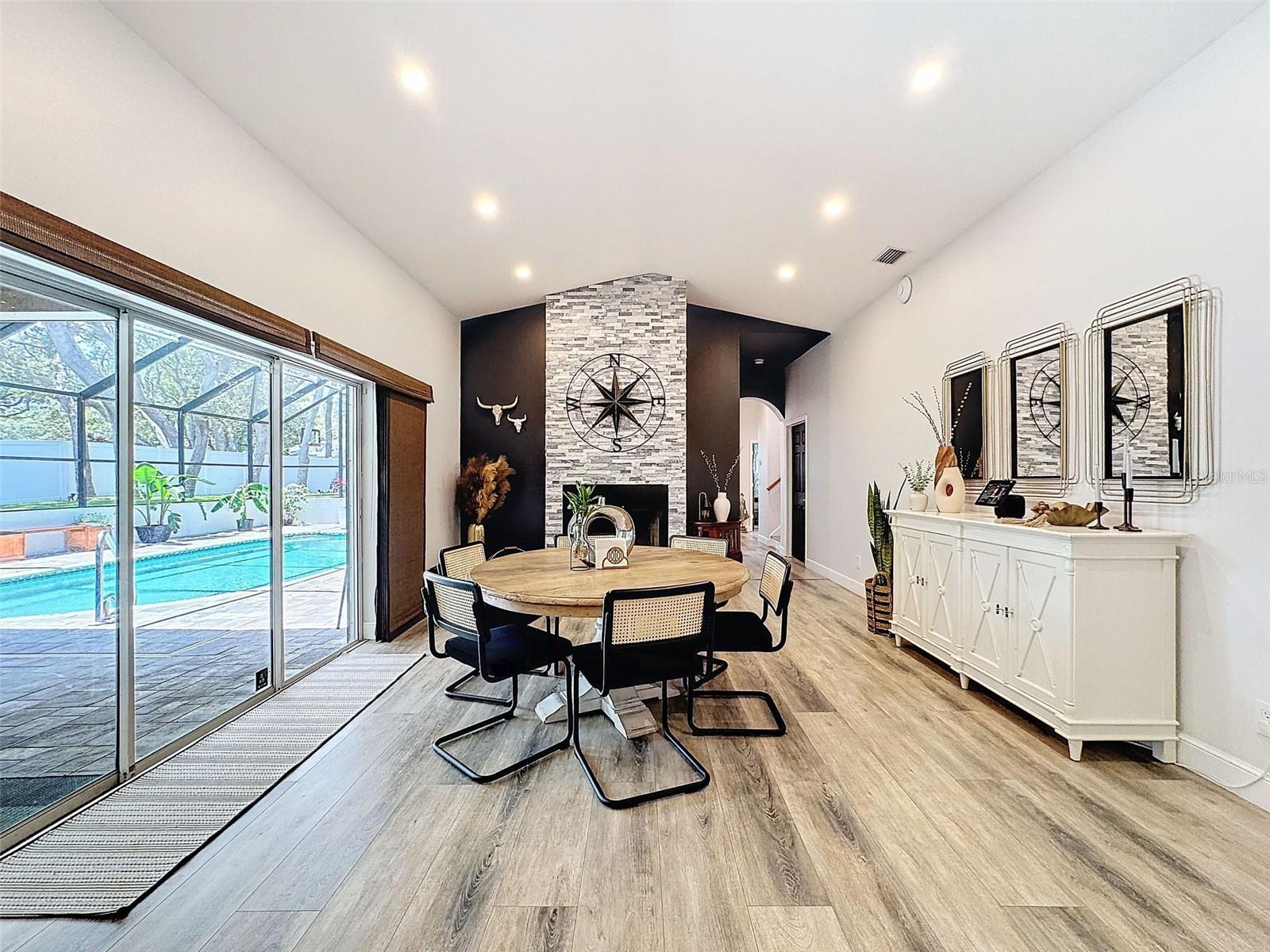 4448 GLENBROOK DR — photo 21