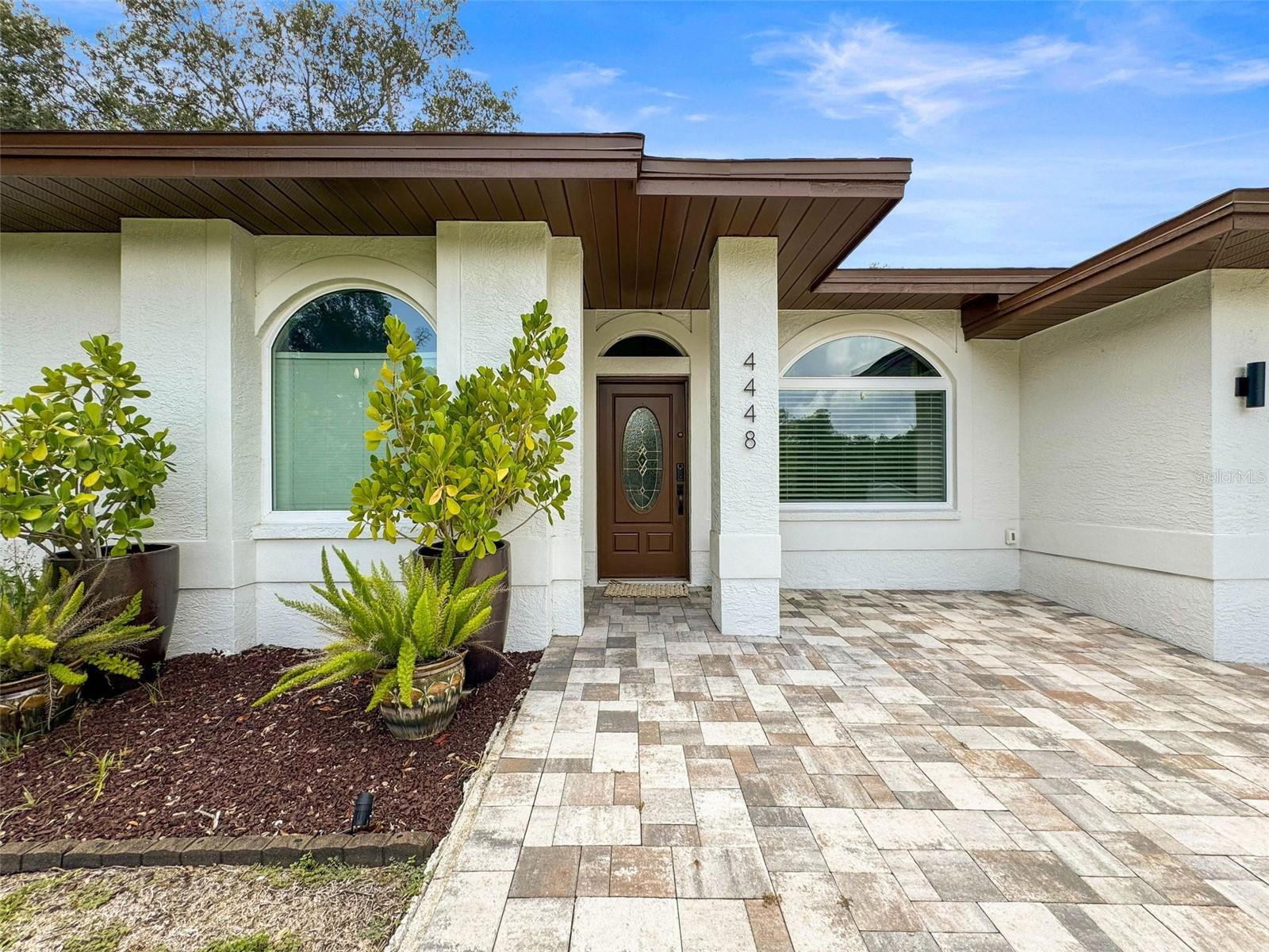 4448 GLENBROOK DR — photo 3
