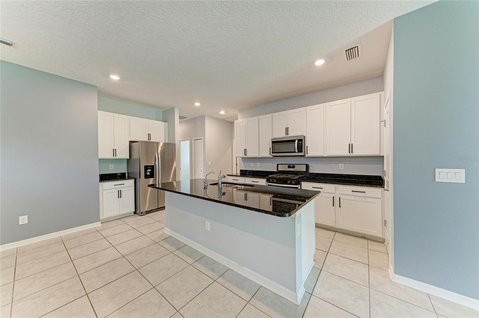 5834 BUNGALOW GROVE CT — photo 14