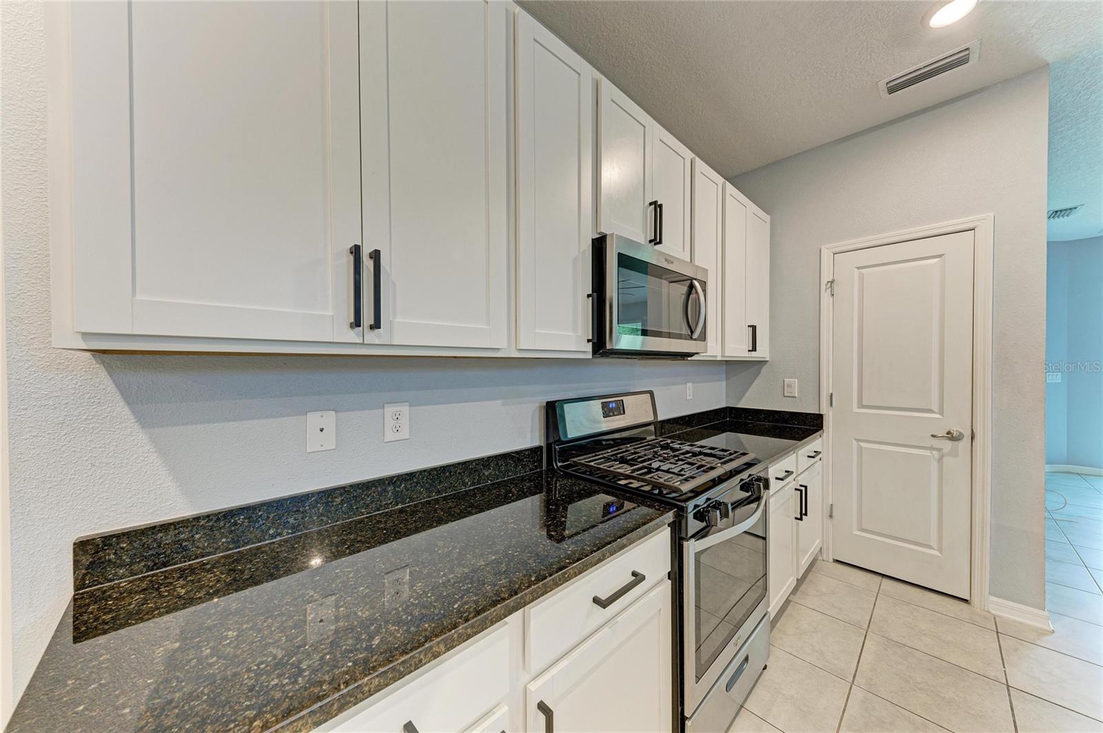 5834 BUNGALOW GROVE CT — photo 18