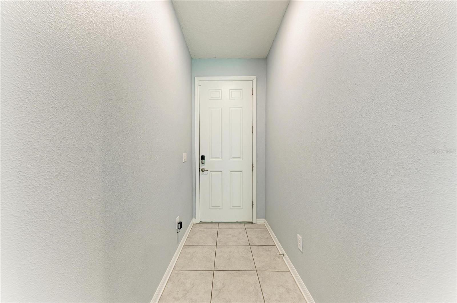 5834 BUNGALOW GROVE CT — photo 8