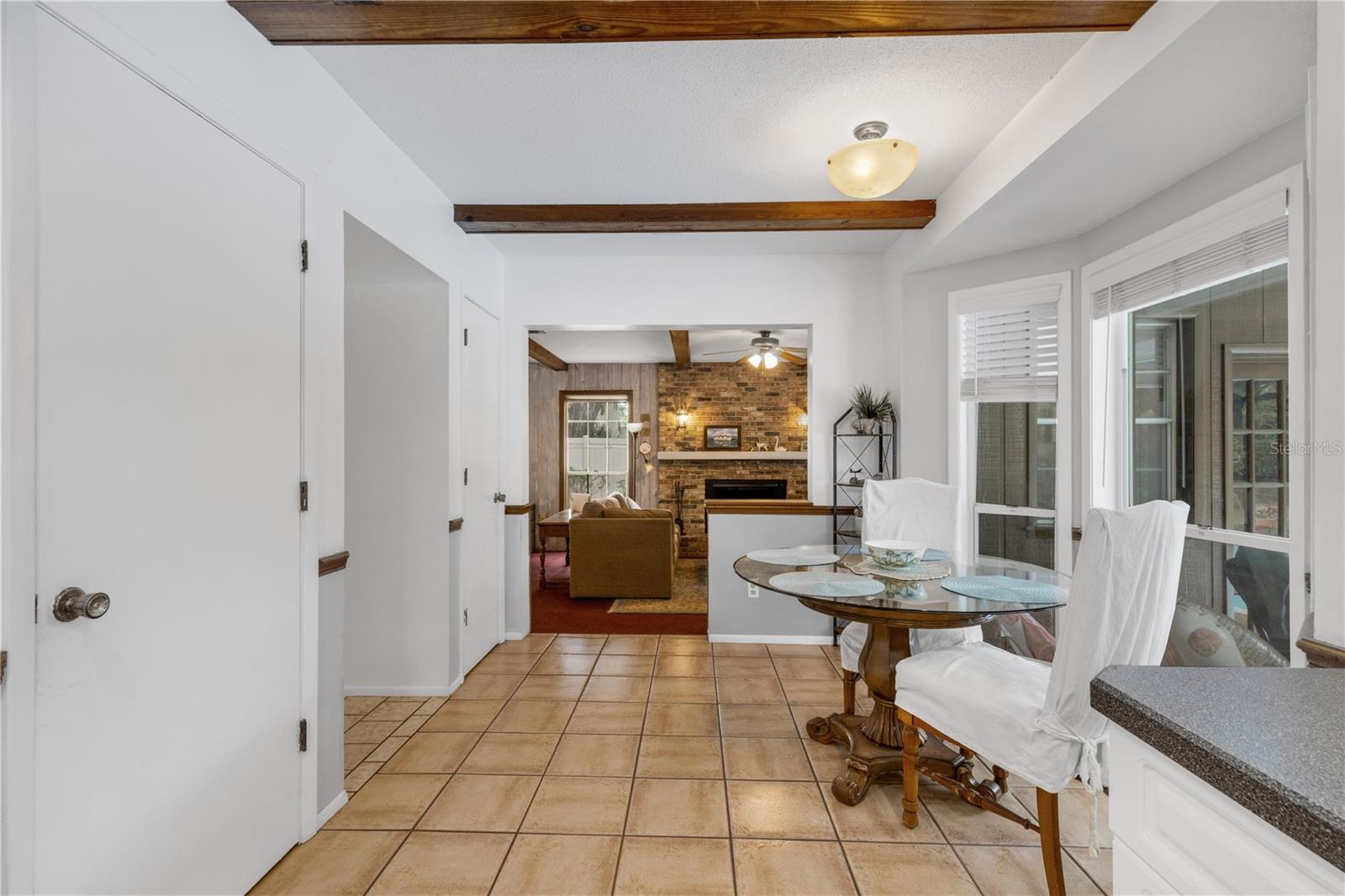 1603 PECAN ST — photo 24