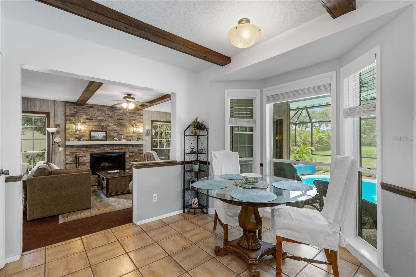 1603 PECAN ST — photo 23