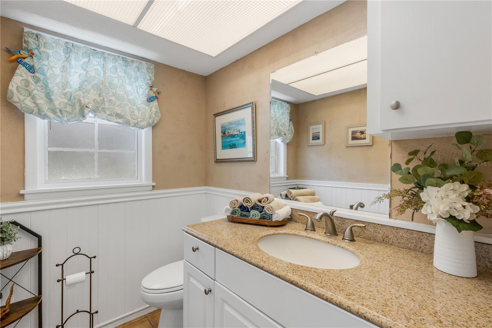 1603 PECAN ST — photo 30