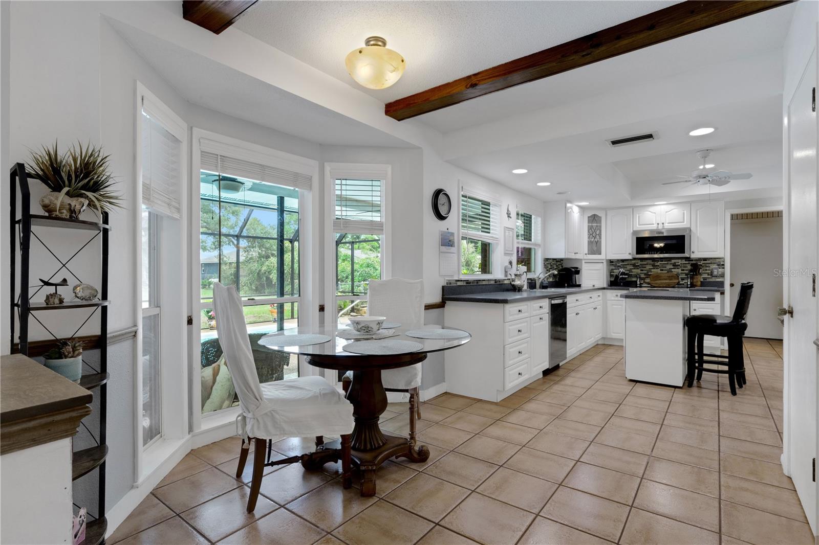 1603 PECAN ST — photo 22