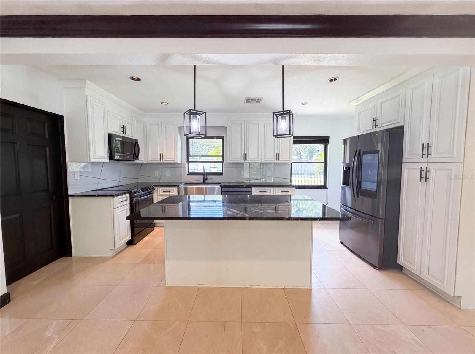 1515 S WEST SHORE BLVD — photo 17