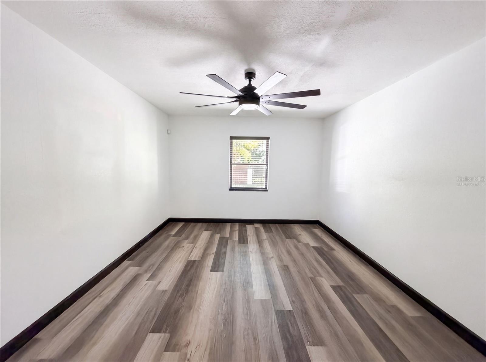 1515 S WEST SHORE BLVD — photo 4