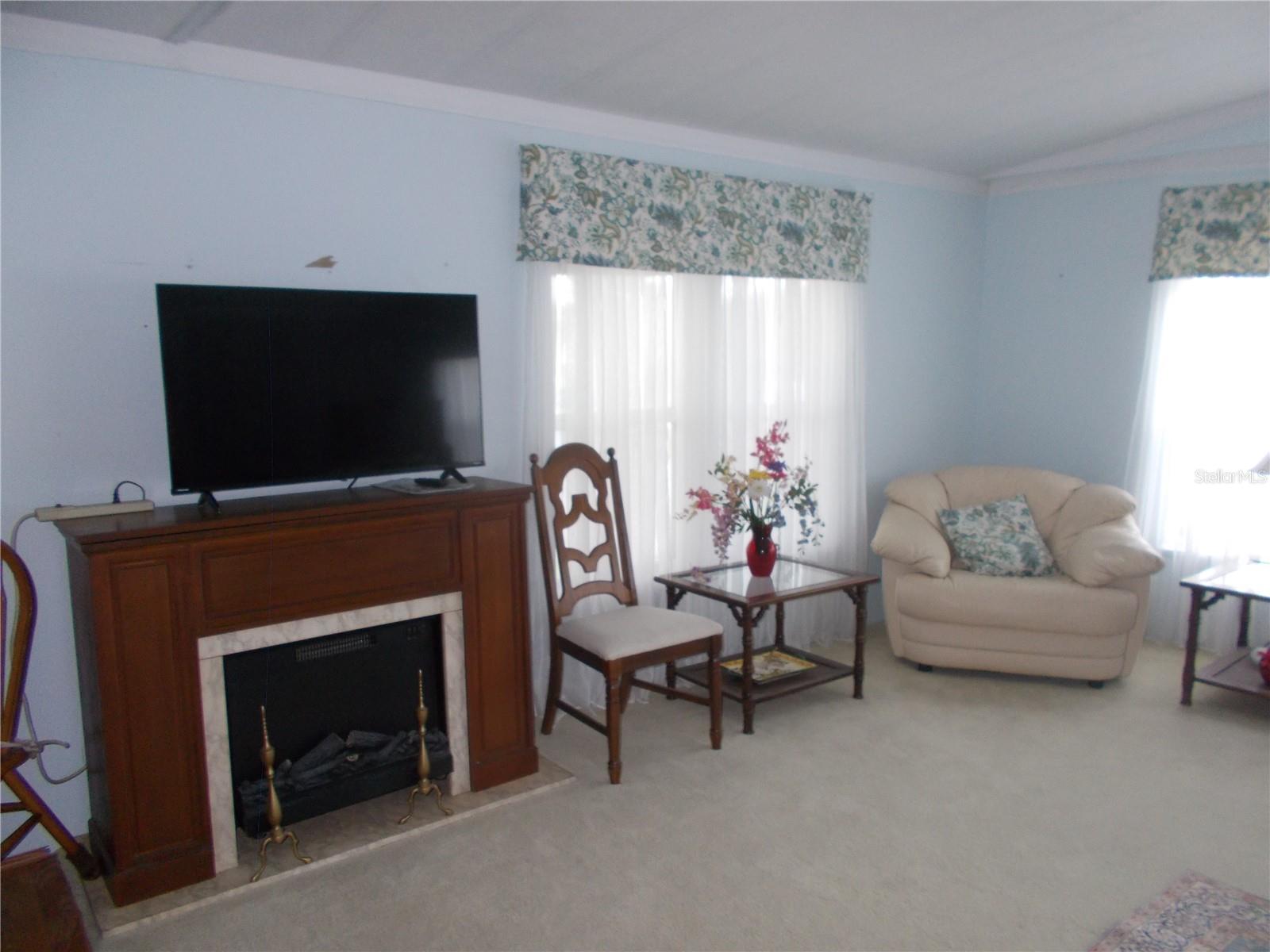 6432 KEENA CT — photo 17