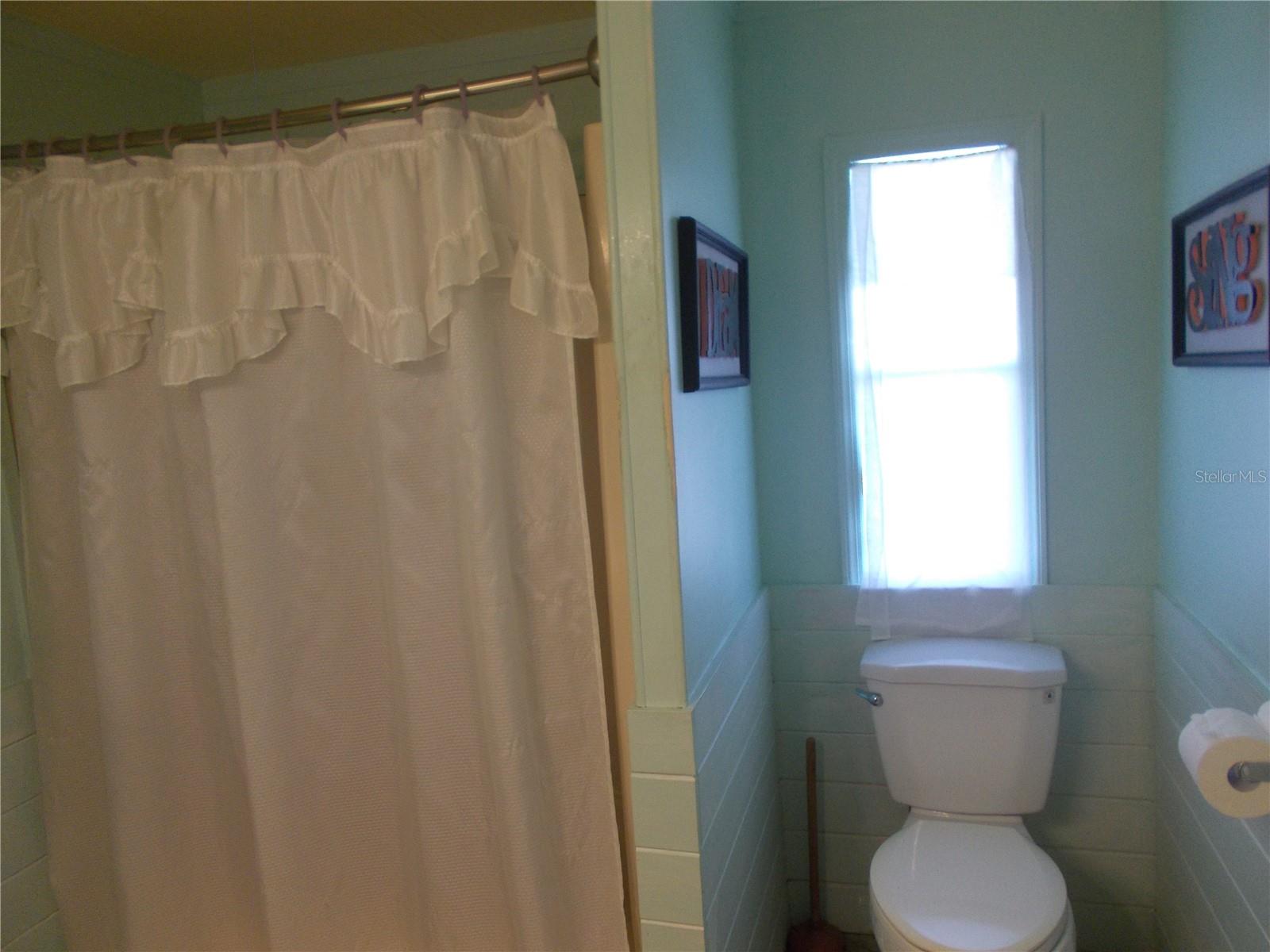 6432 KEENA CT — photo 34