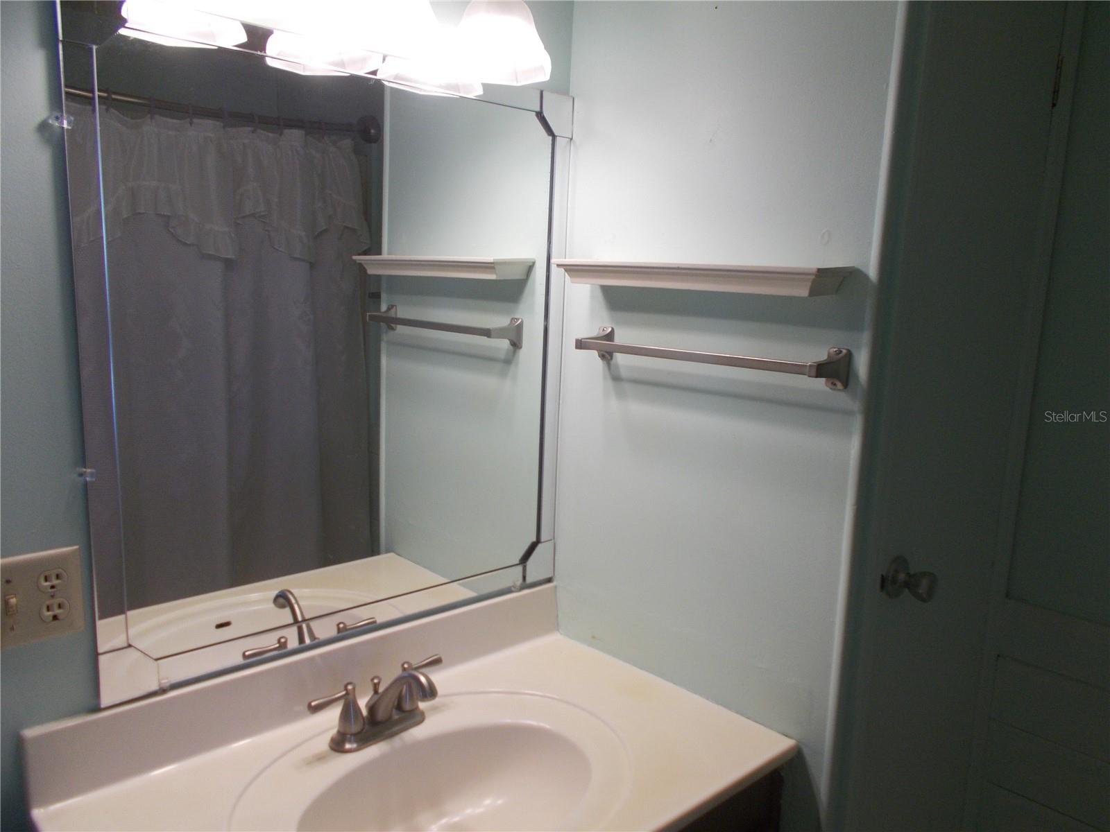 6432 KEENA CT — photo 35
