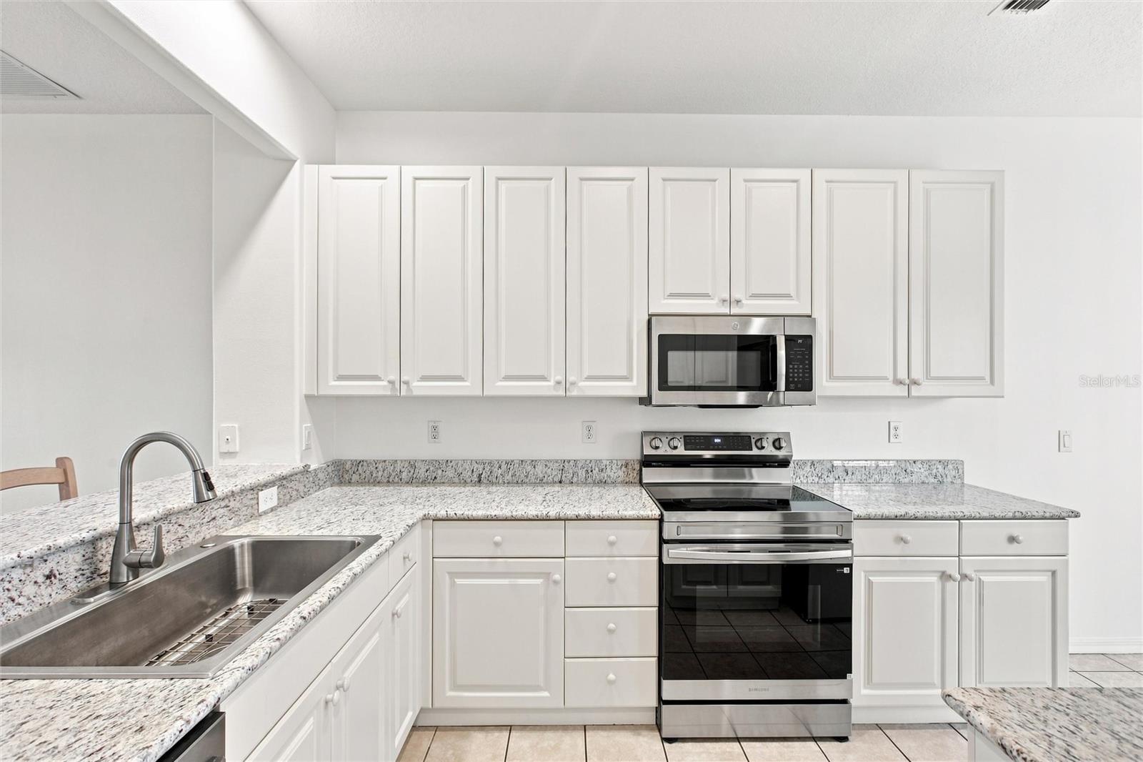 1814 SAN SILVESTRO DR — photo 11