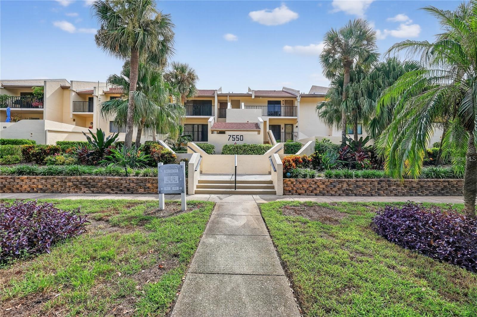 7550 SUNSHINE SKYWAY LN S #P12 — photo 6