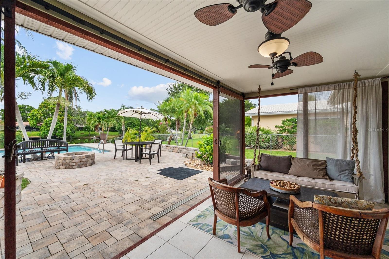 2420 FAIRBANKS DR — photo 38