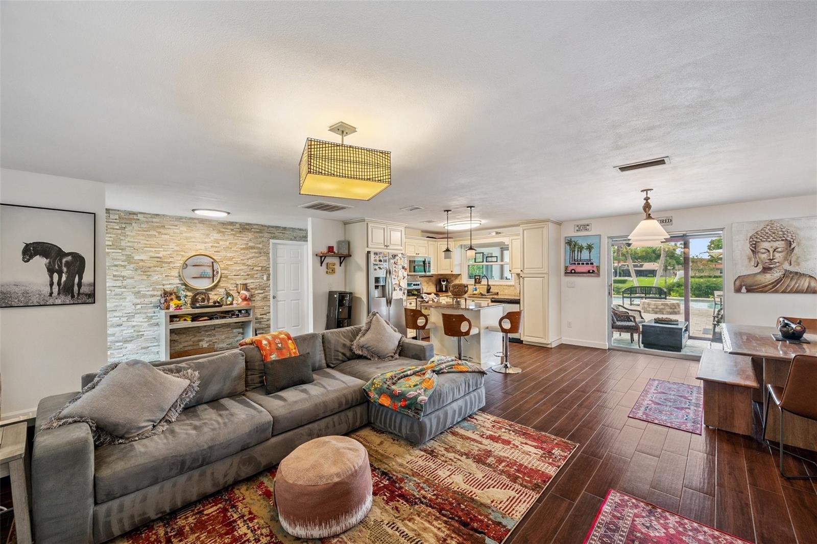 2420 FAIRBANKS DR — photo 35