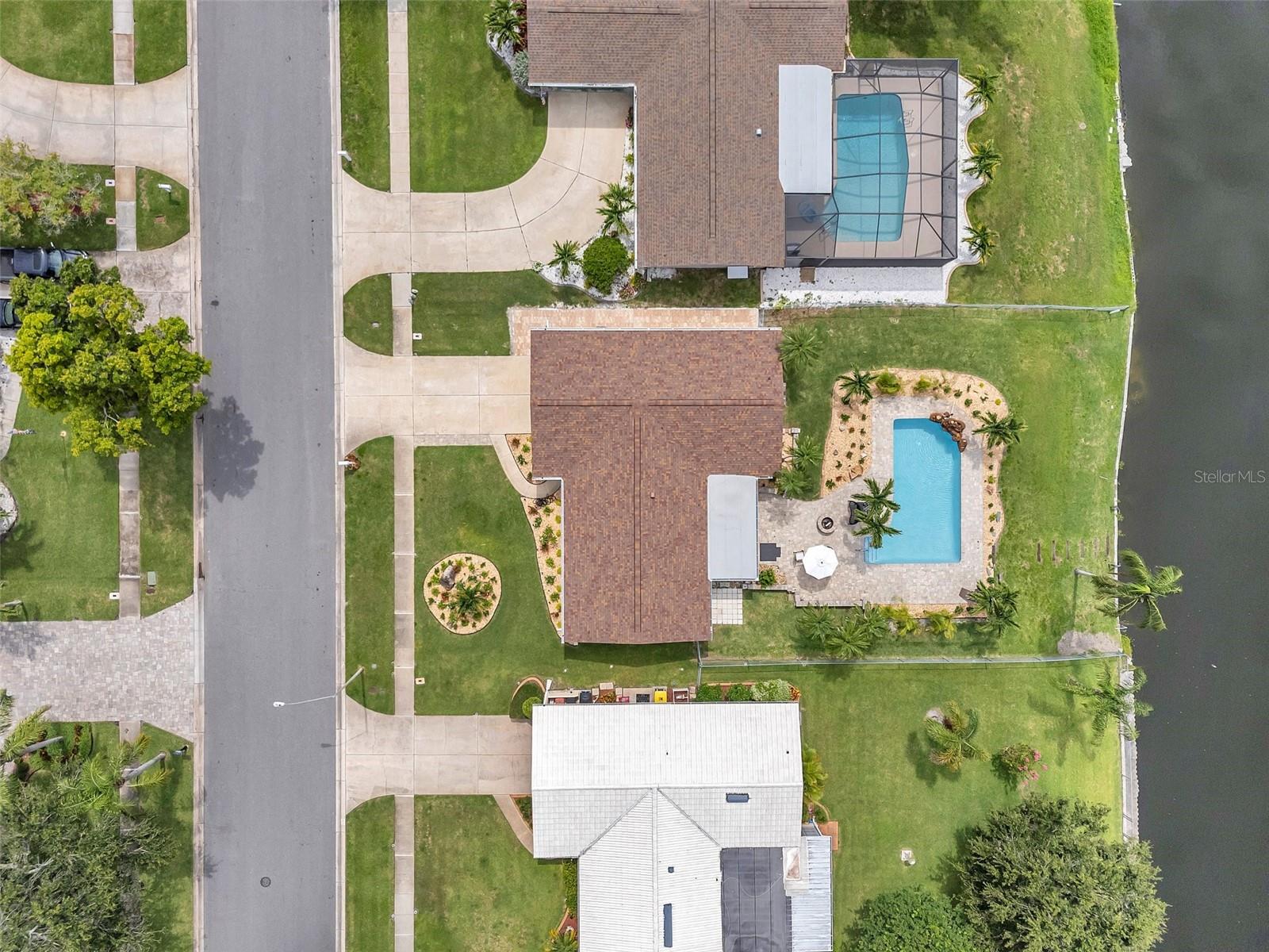 2420 FAIRBANKS DR — photo 66