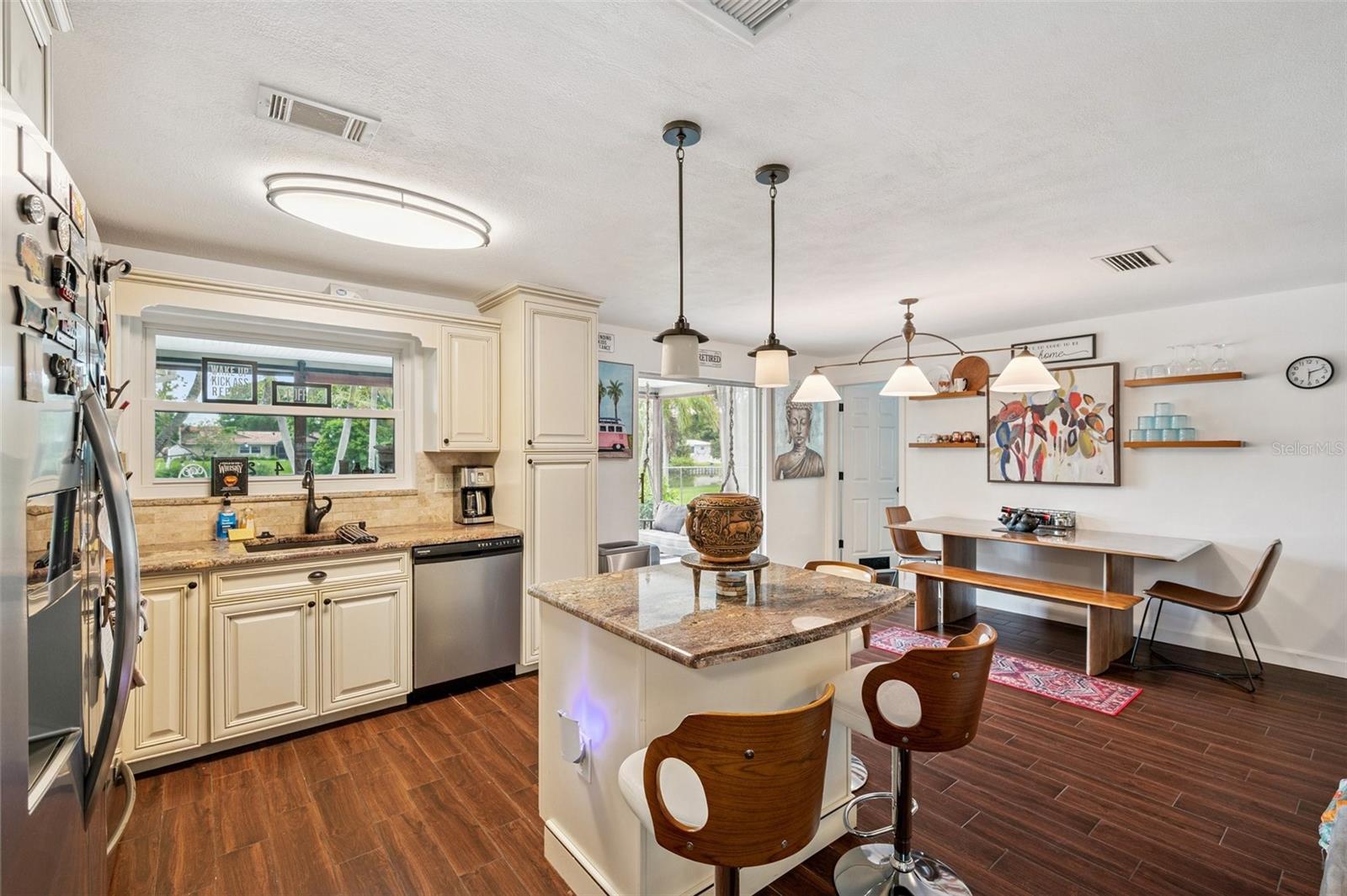 2420 FAIRBANKS DR — photo 31