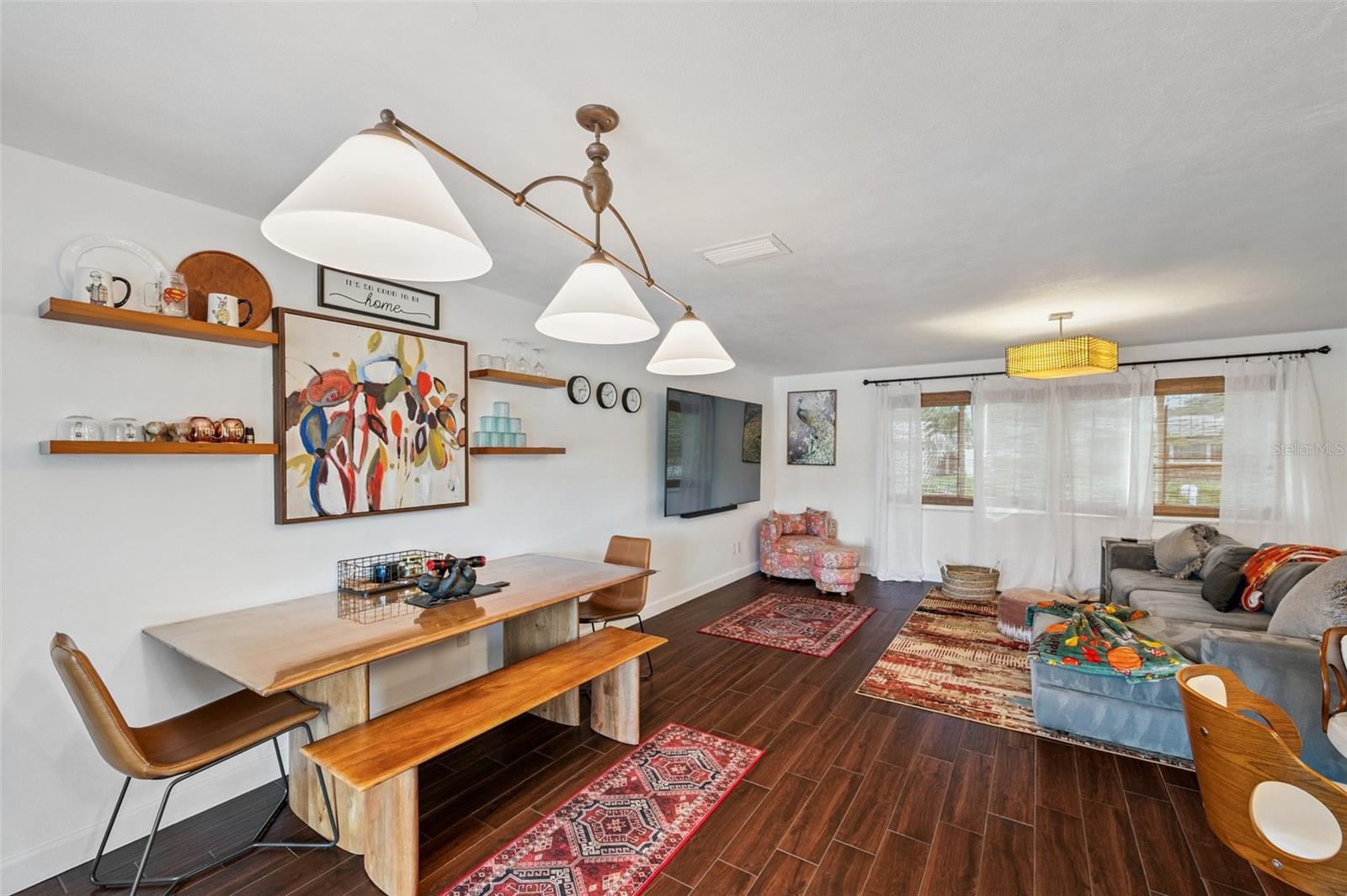 2420 FAIRBANKS DR — photo 32