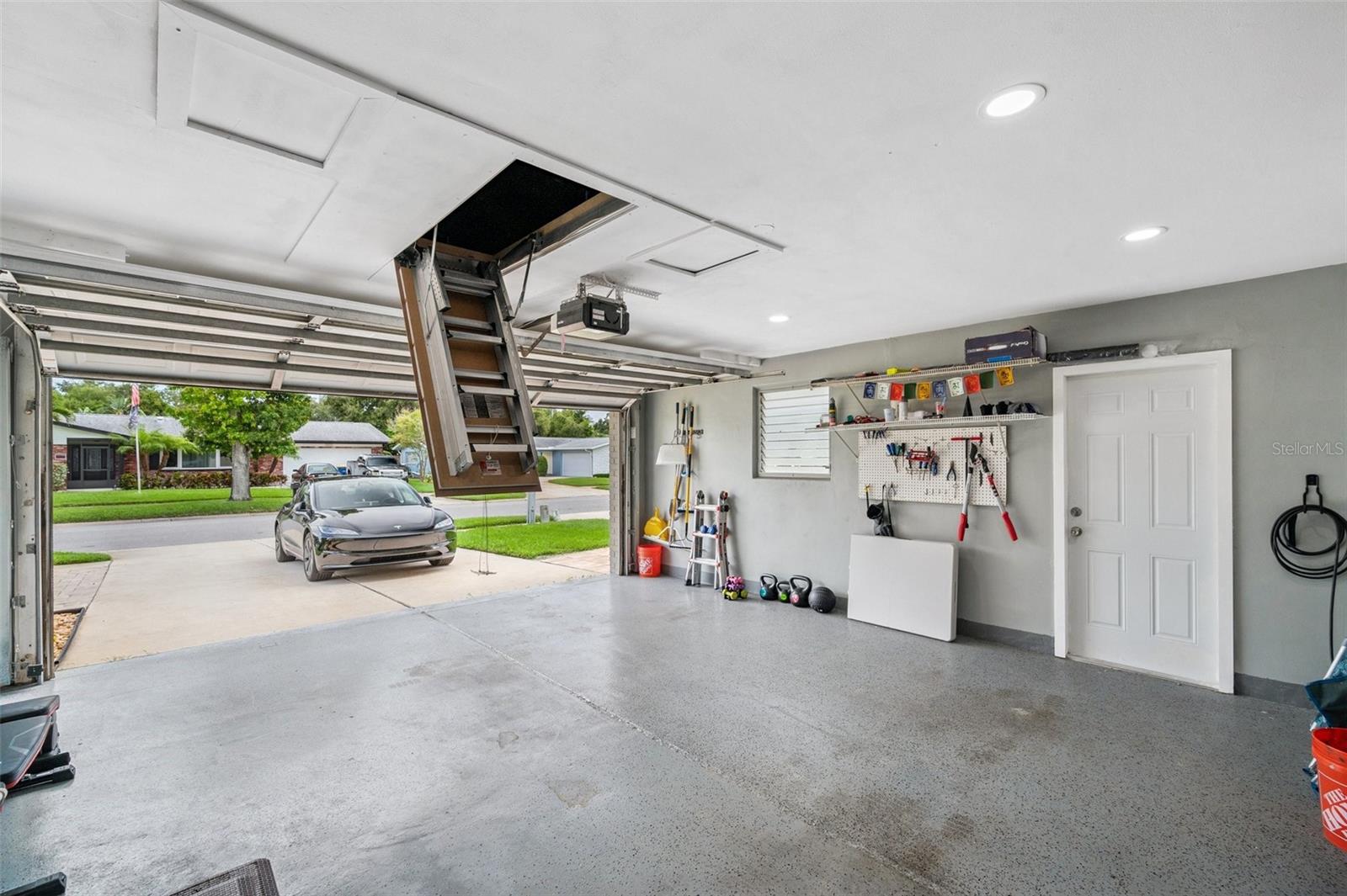 2420 FAIRBANKS DR — photo 60